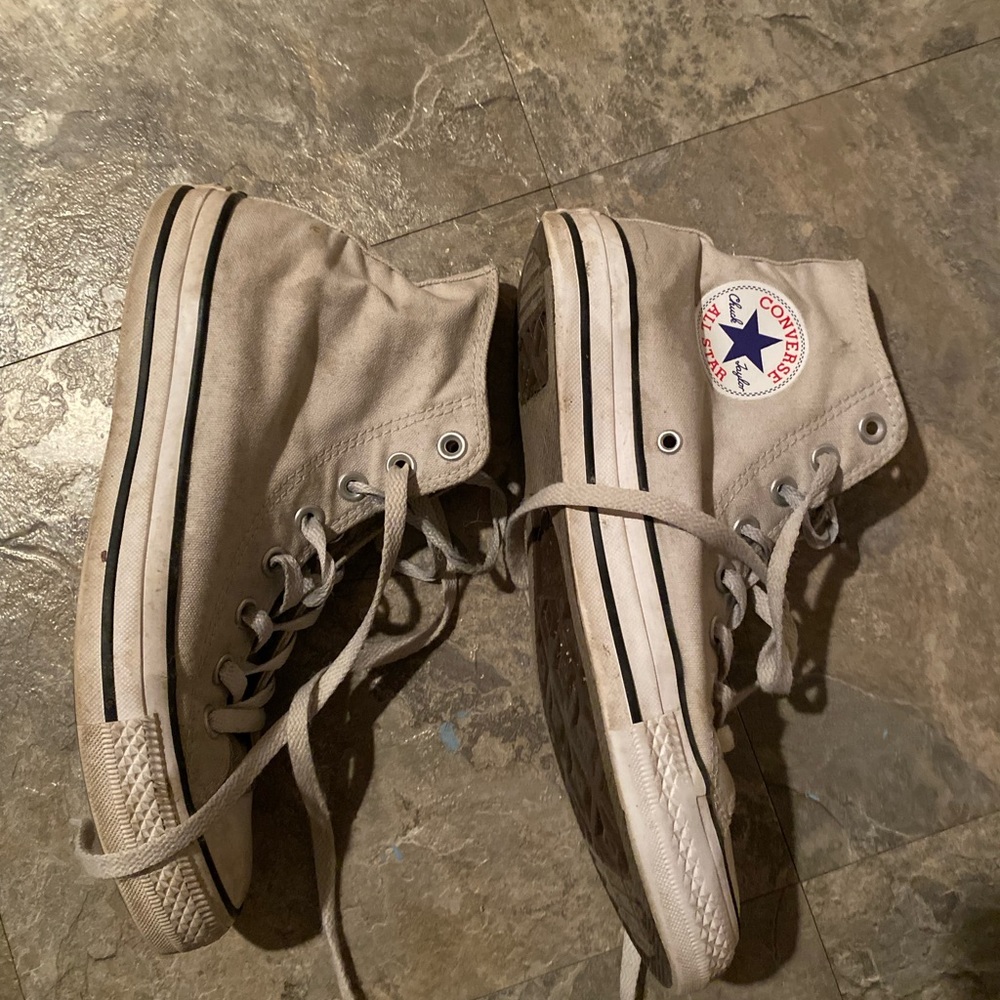 Converse High top